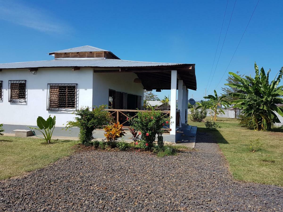 Les Hibiscus Villa Ambondrona  Екстериор снимка